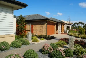 aluminium vs timber garage doors